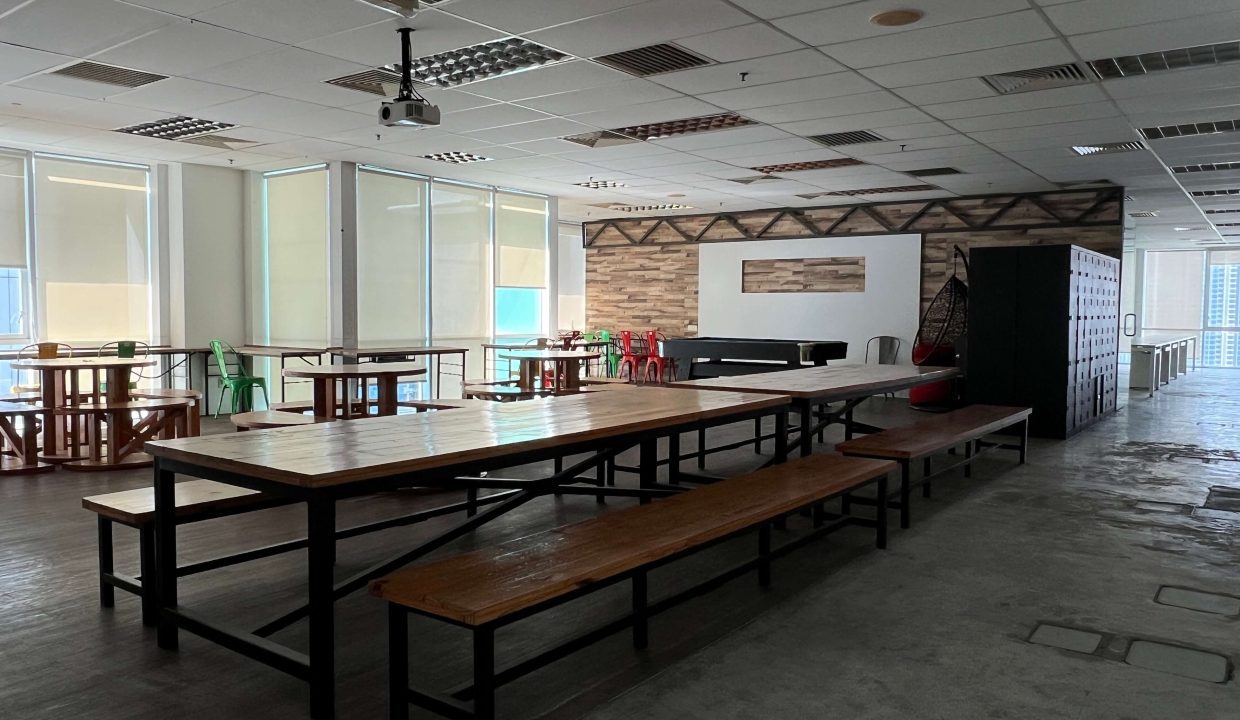 Menara Worldwide P2039 10597 FF-1