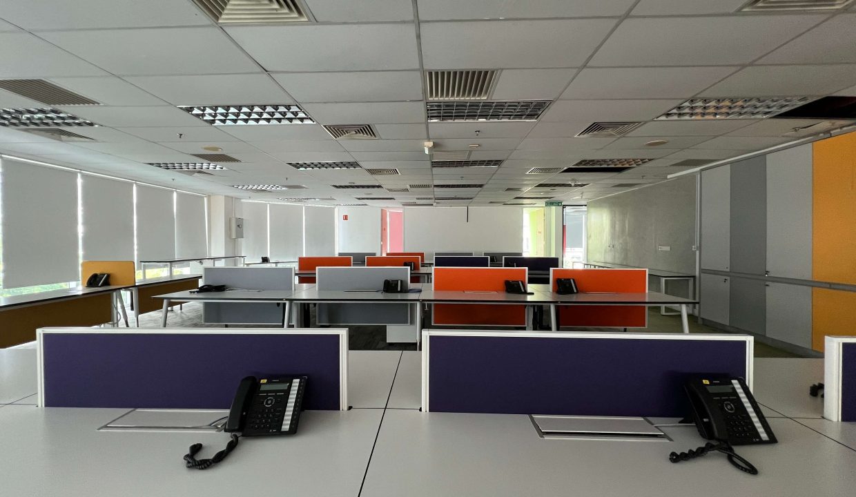 Menara Worldwide P2044 10434 FF-13