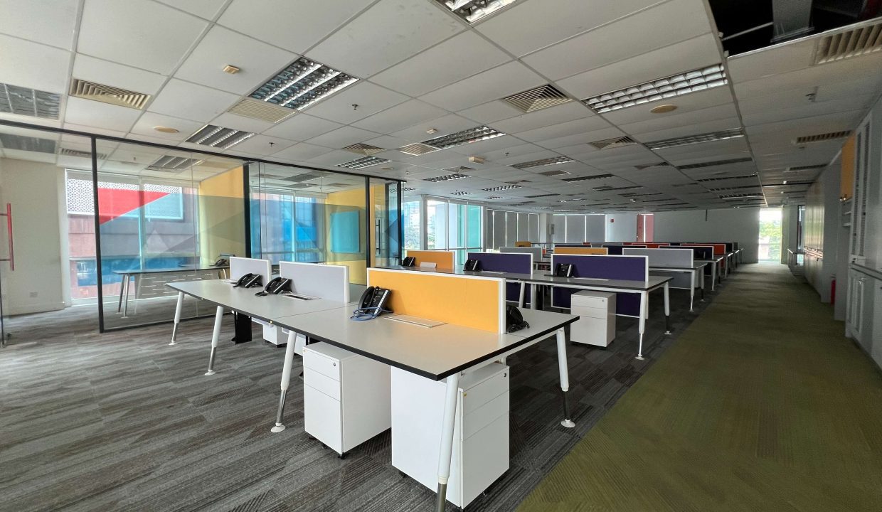 Menara Worldwide P2044 10434 FF-9