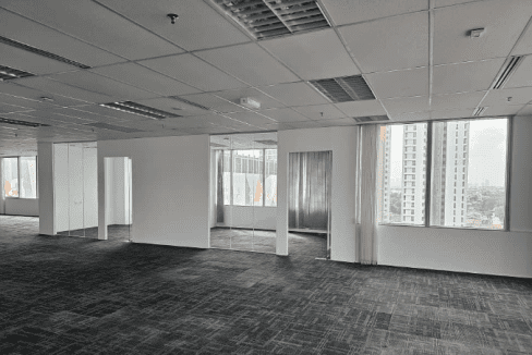 Damansara Uptown 5 @ Petaling Jaya, Semi Furnished Office
